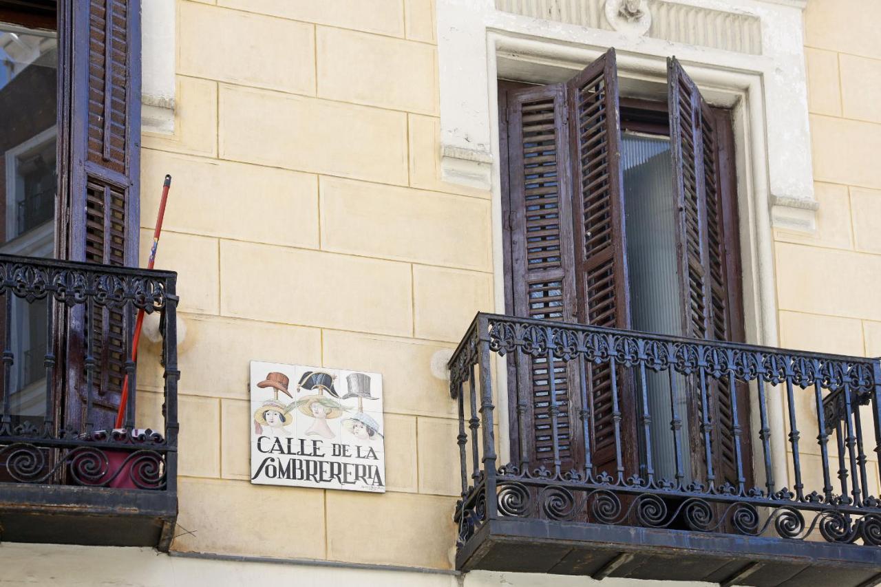 Reina Sofia Boutique I Apartment Madrid Exterior photo