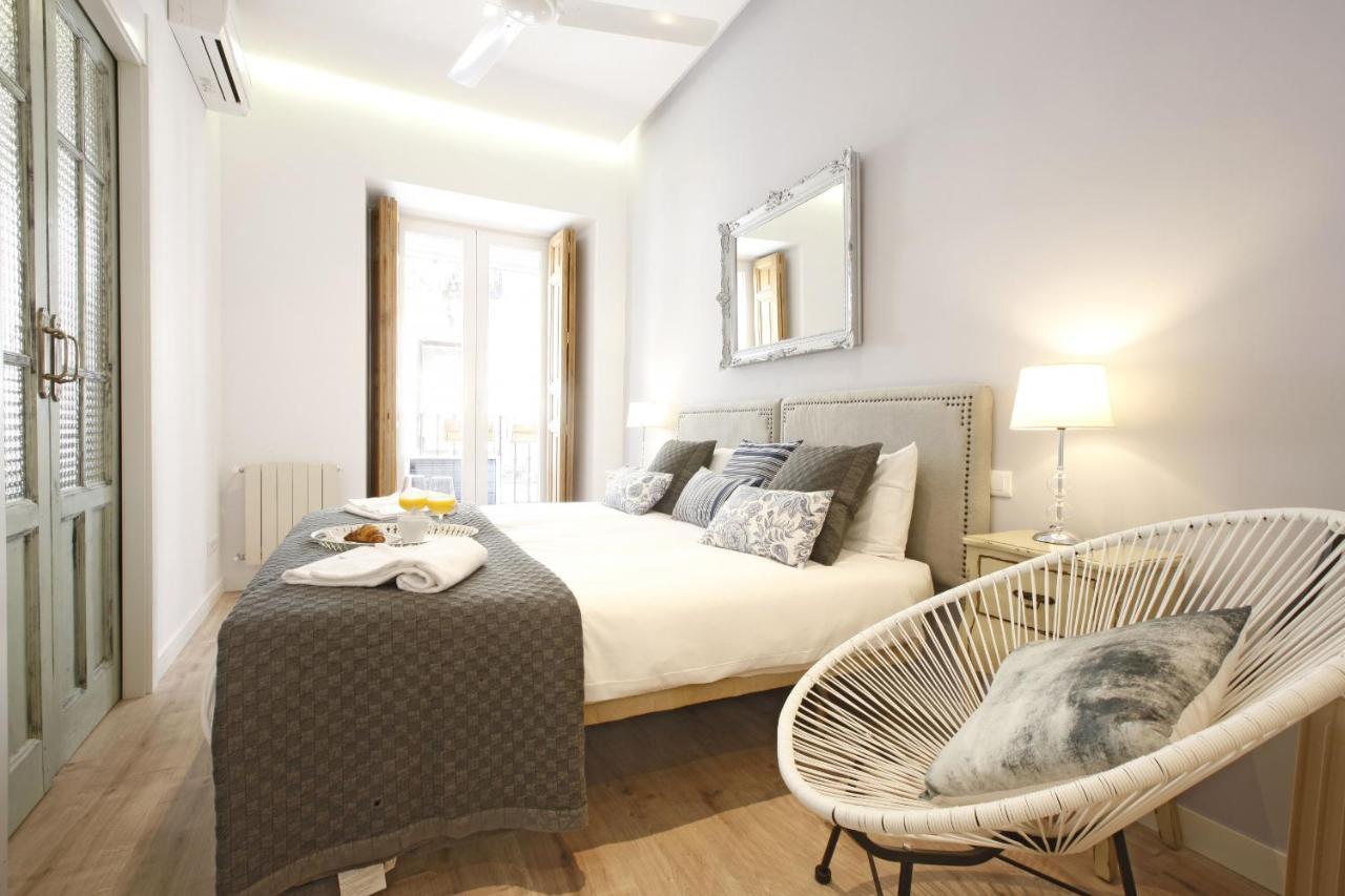 Reina Sofia Boutique I Apartment Madrid Exterior photo