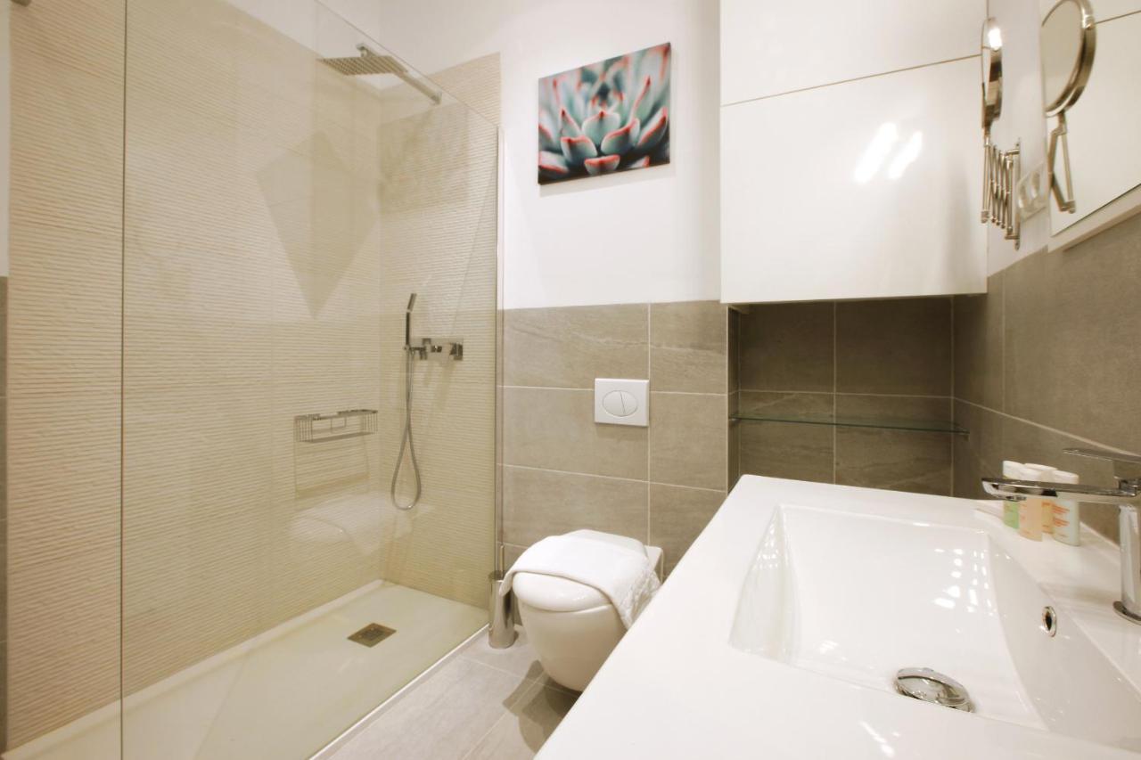 Reina Sofia Boutique I Apartment Madrid Exterior photo